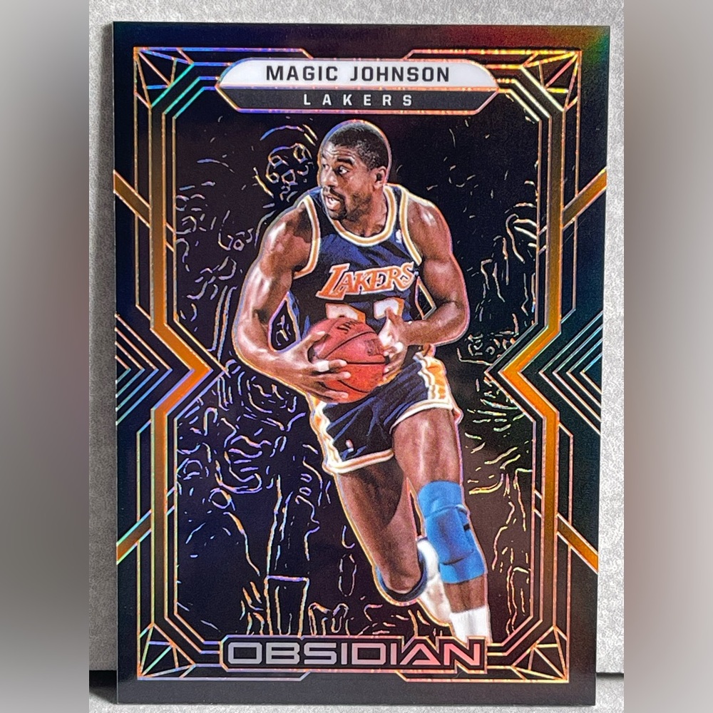 Magic Johnson - 2021-22 Panini Obsidian Basketball - Numbered 42/50